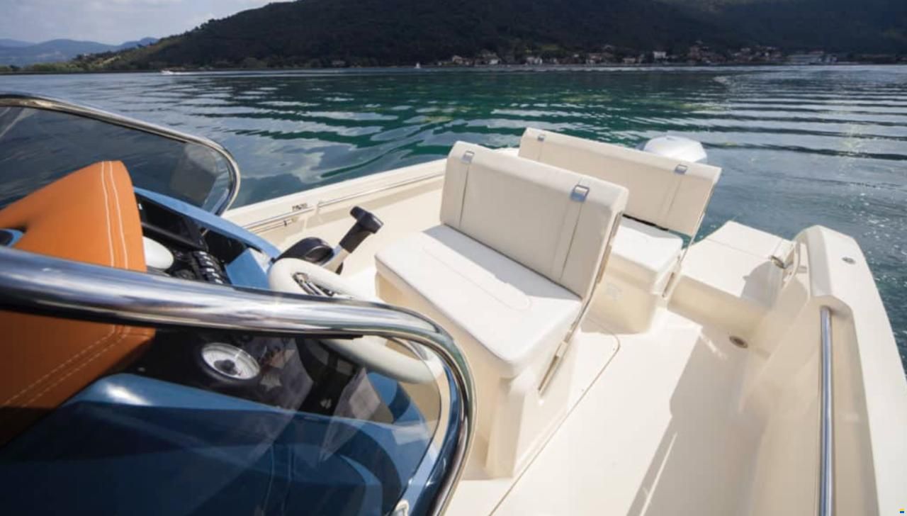 Invictus 200FX