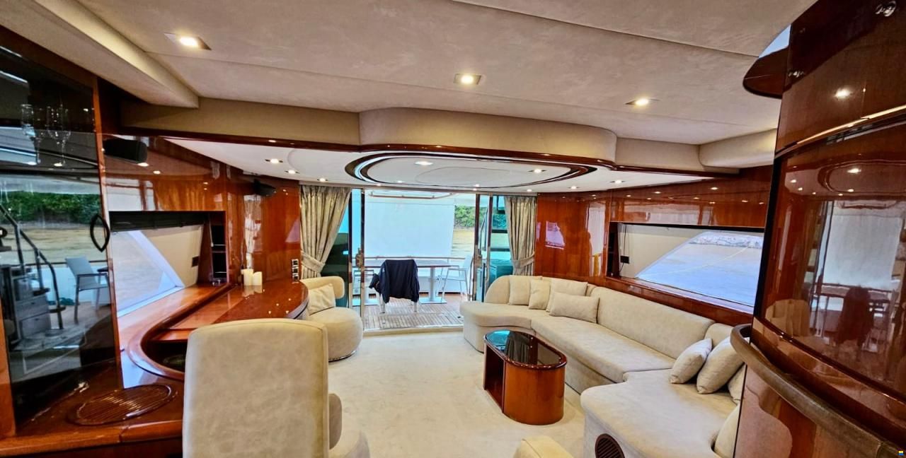 Fairline Squadron 74