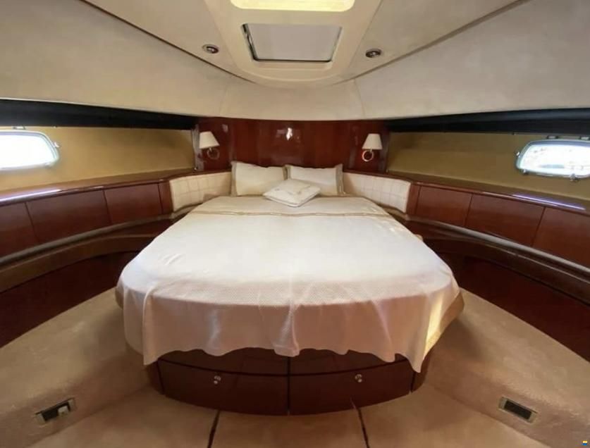 Fairline Squadron 74