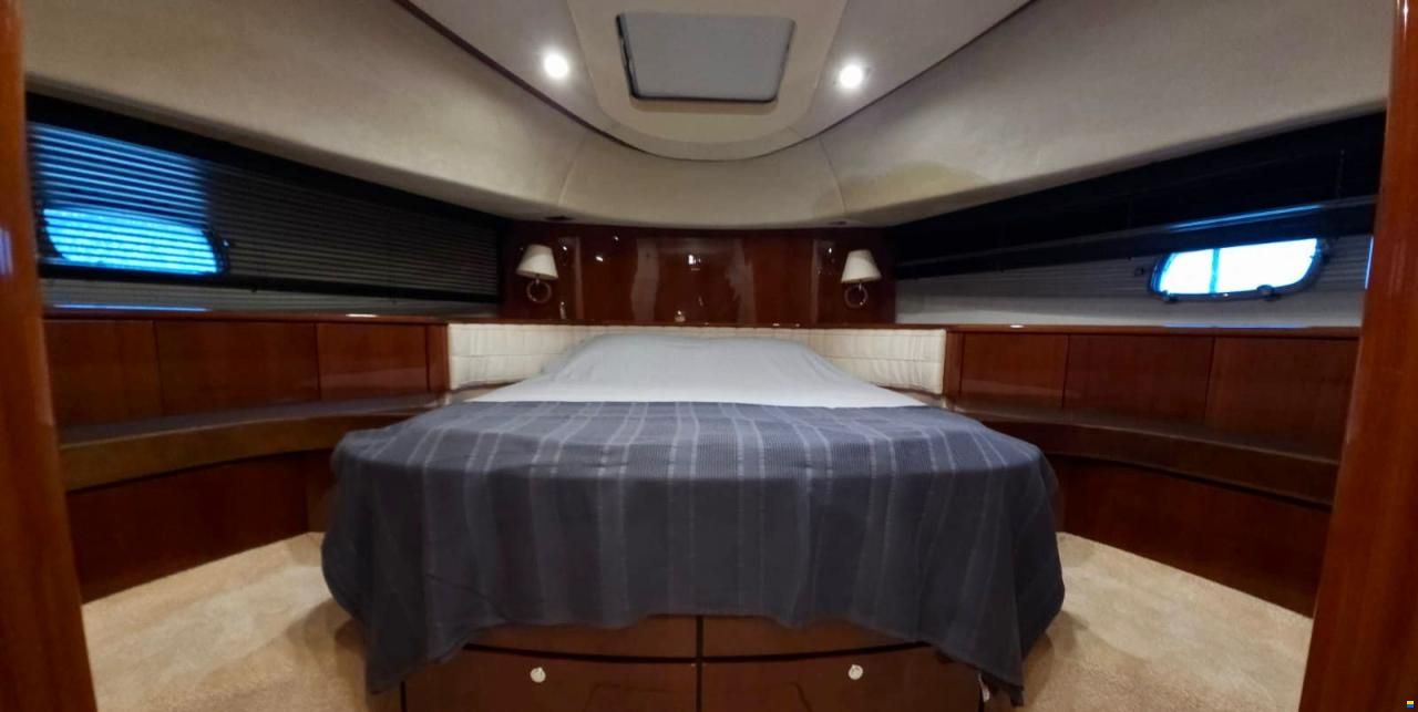 Fairline Squadron 74