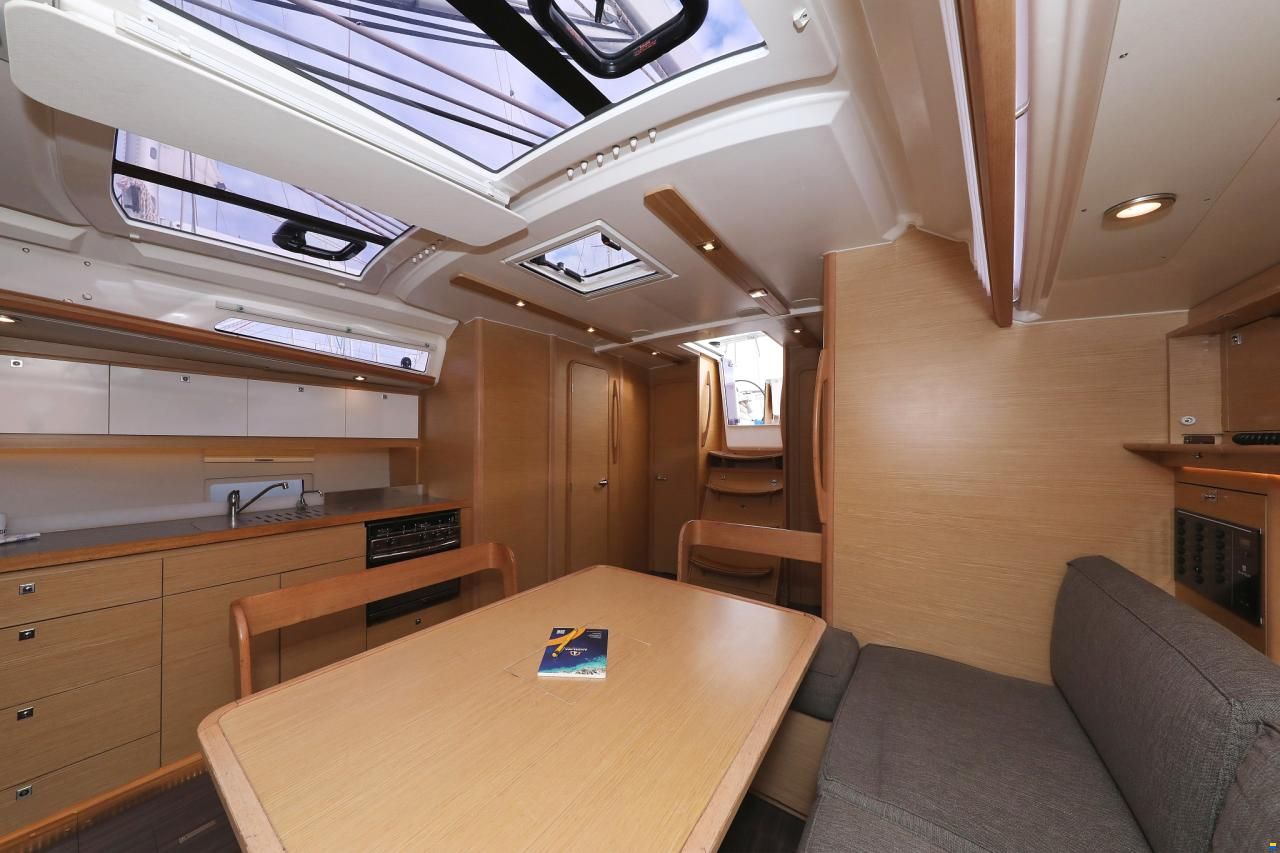 Dufour 430 GL