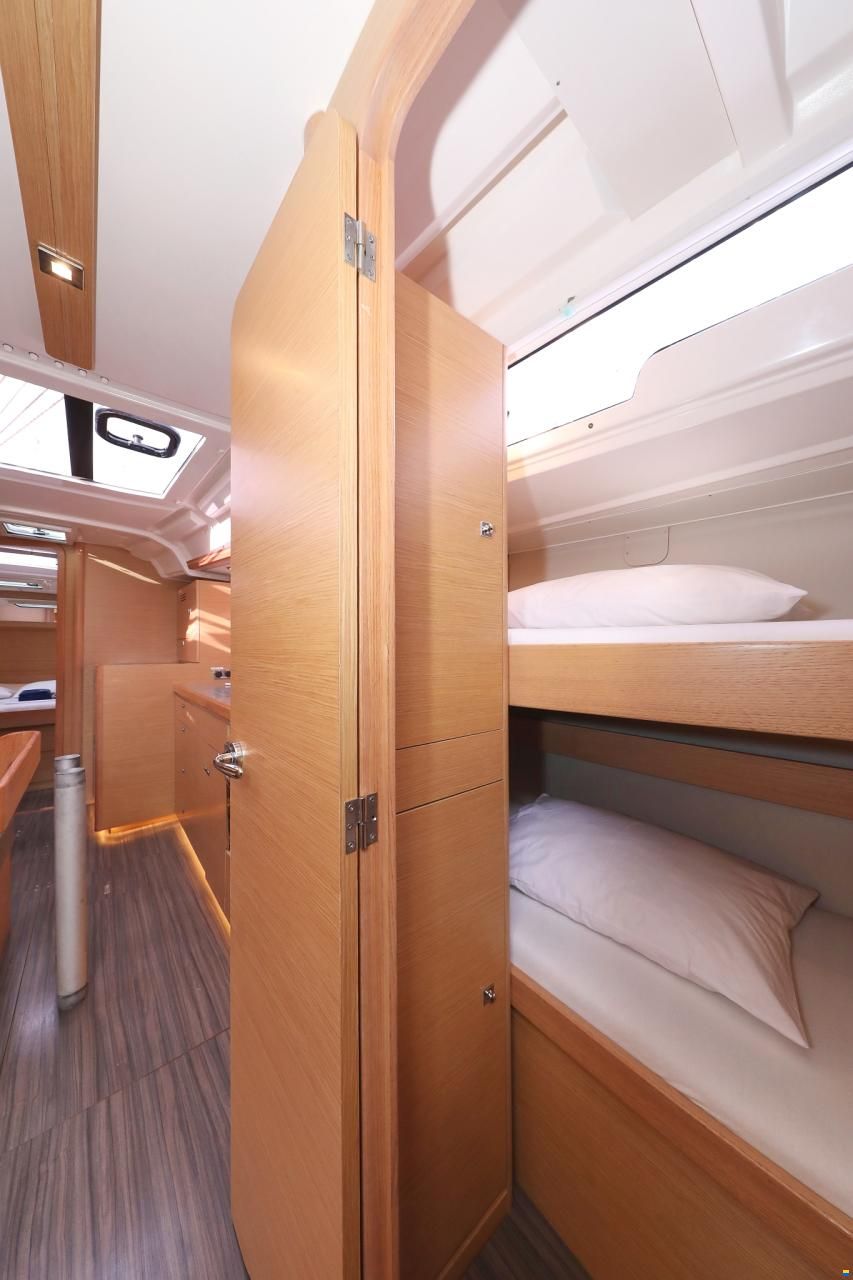 Dufour 430 GL