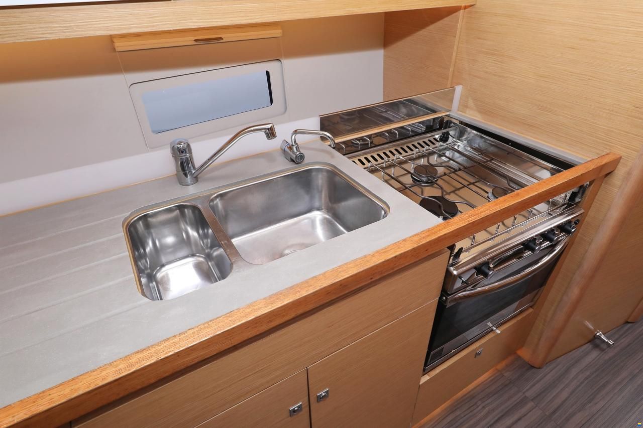 Dufour 430 GL