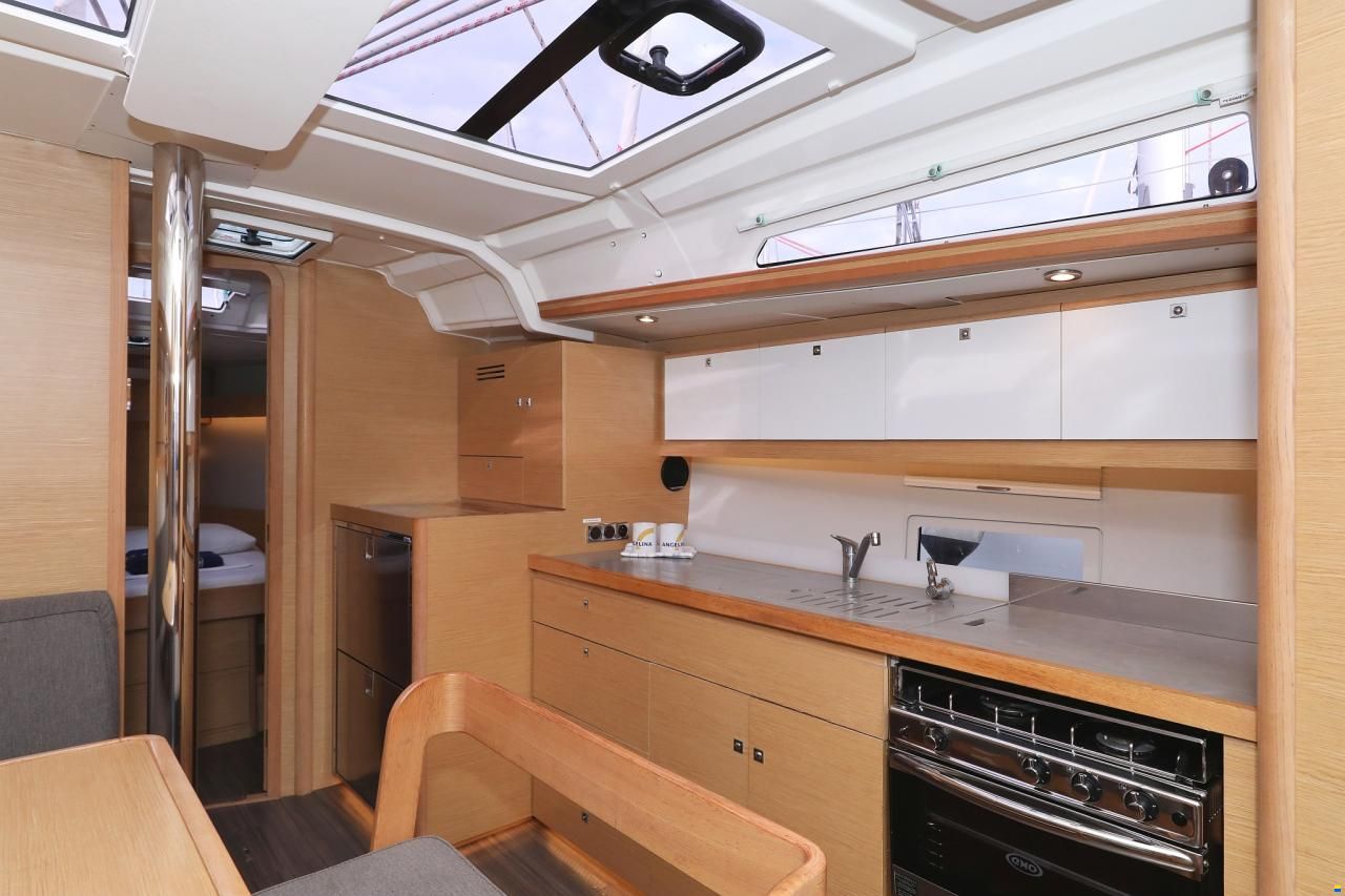 Dufour 430 GL