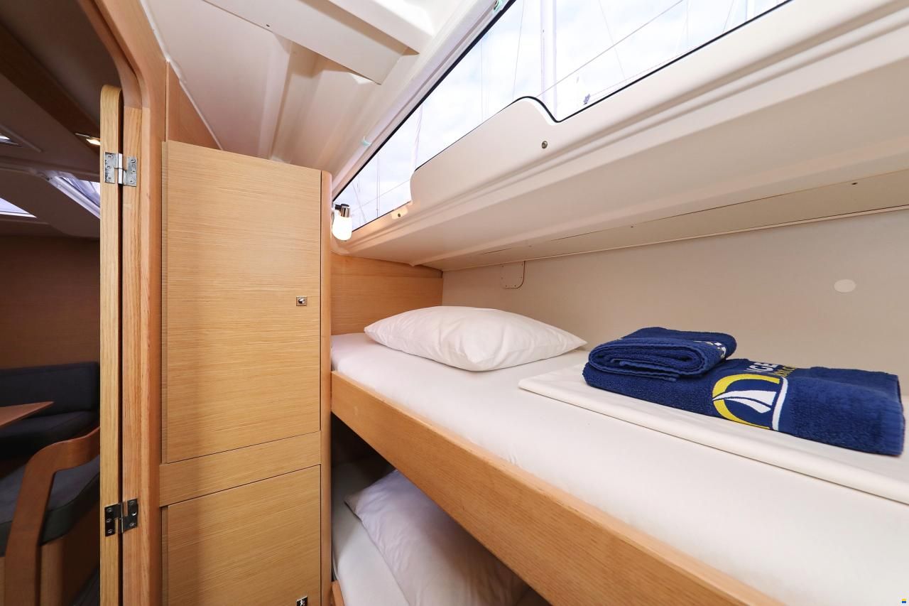 Dufour 430 GL