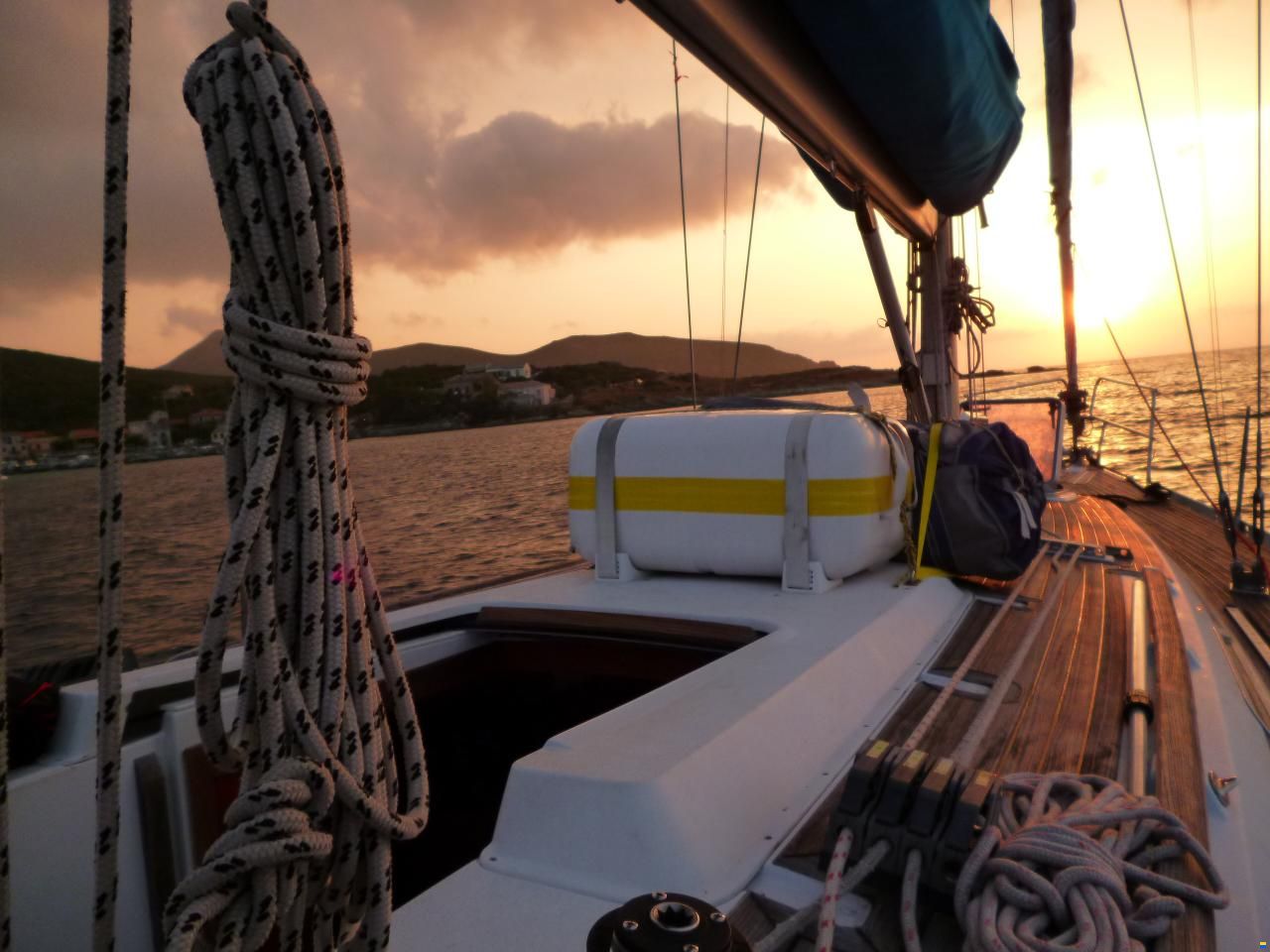 Grand Soleil GS 38