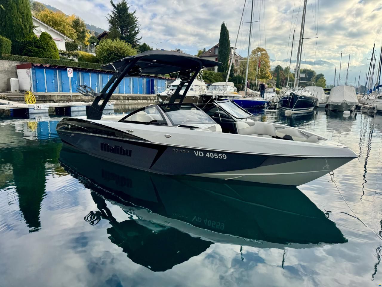 Malibu Wakesetter 22 VLX