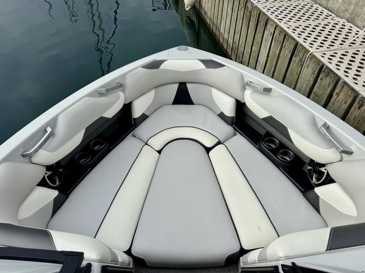 Malibu Wakesetter 22 VLX