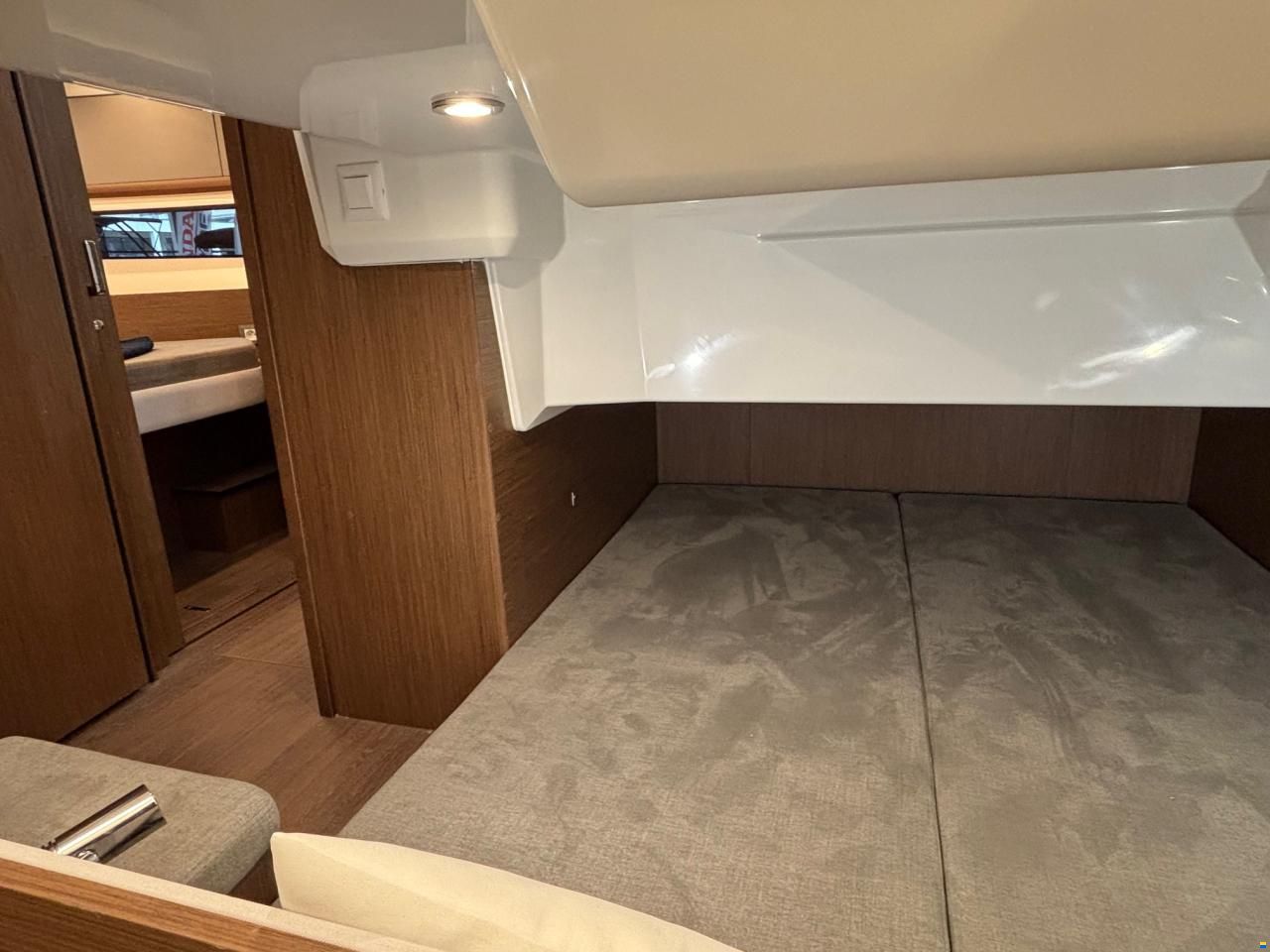Beneteau Antares 9 V2