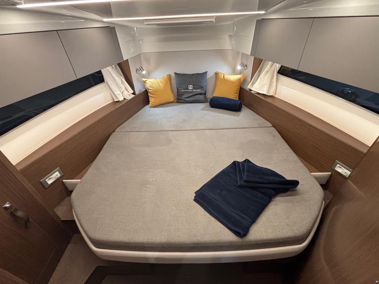Beneteau Antares 9 V2