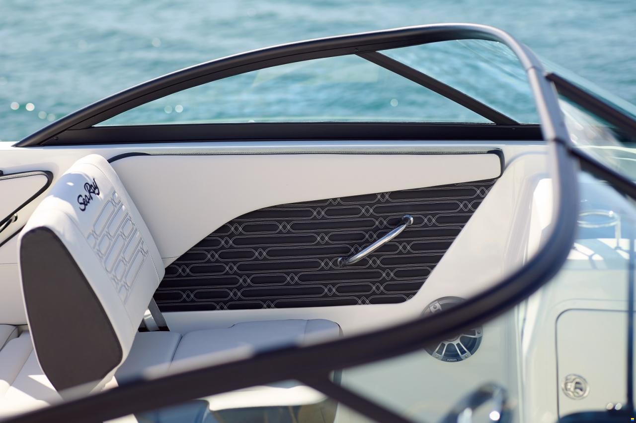Sea Ray SPX 210 OB Europe