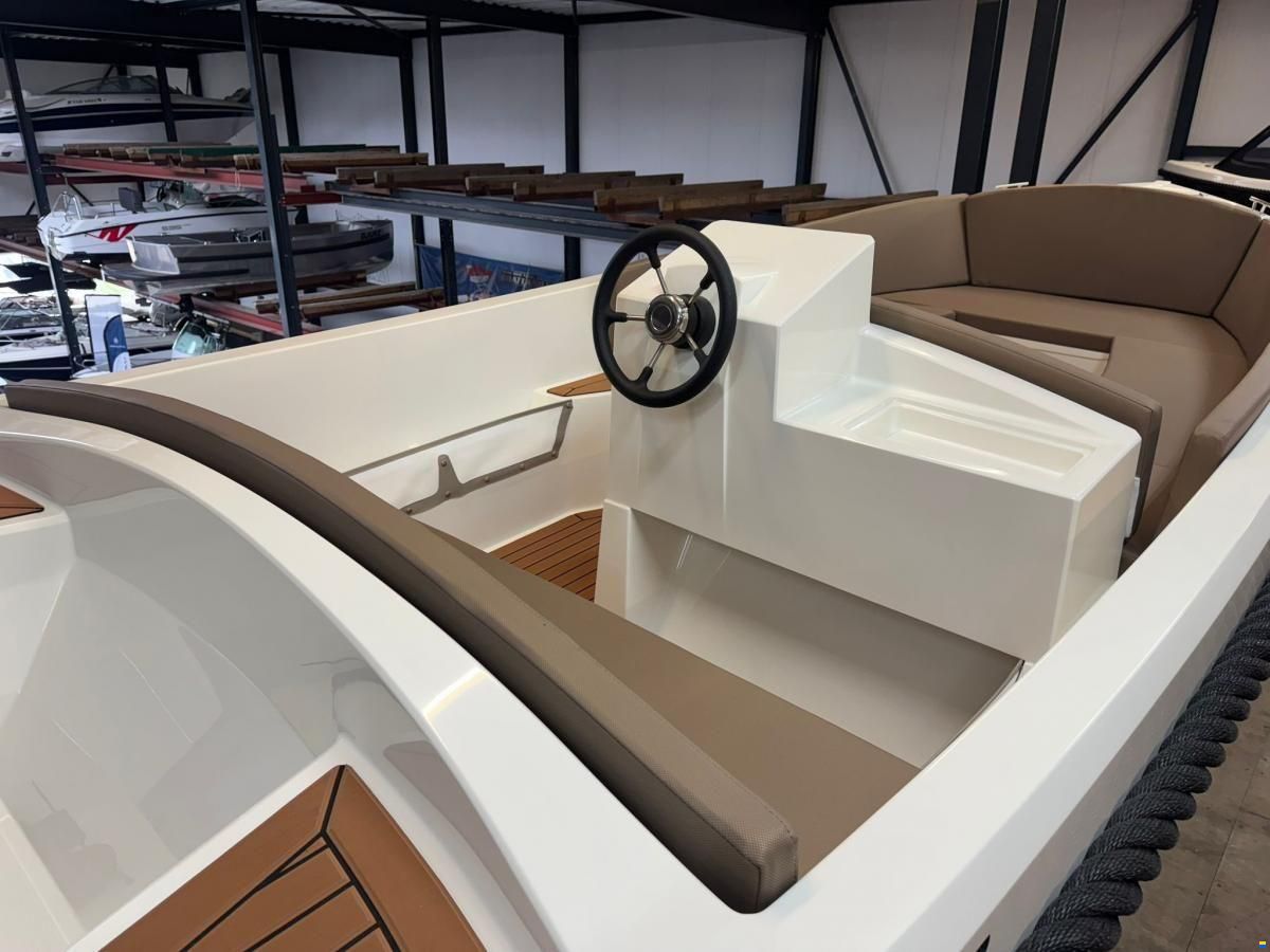 Reest Sloep 495 Aanbieding