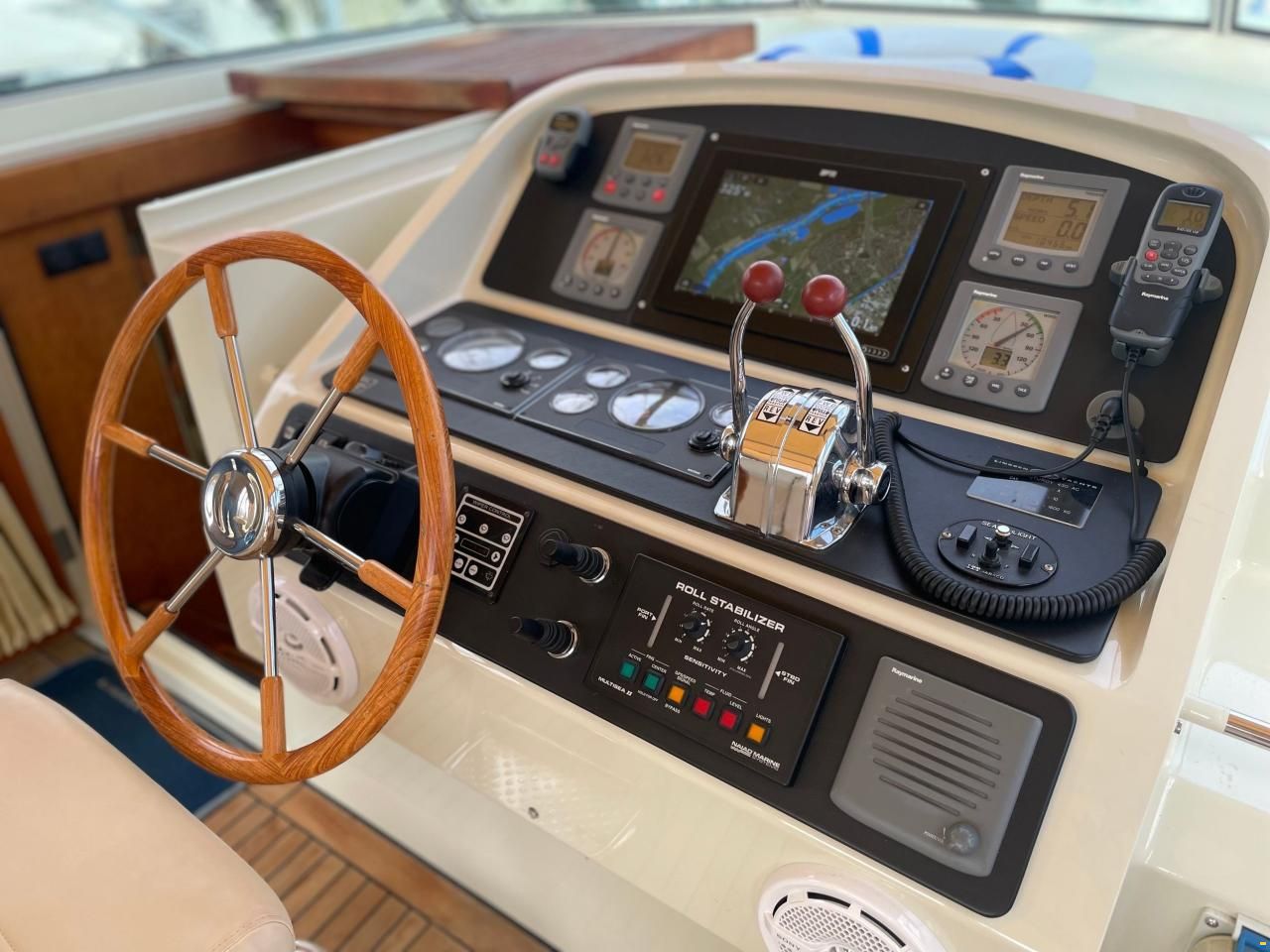 Linssen Grand Sturdy 430 AC MKII Twin Met