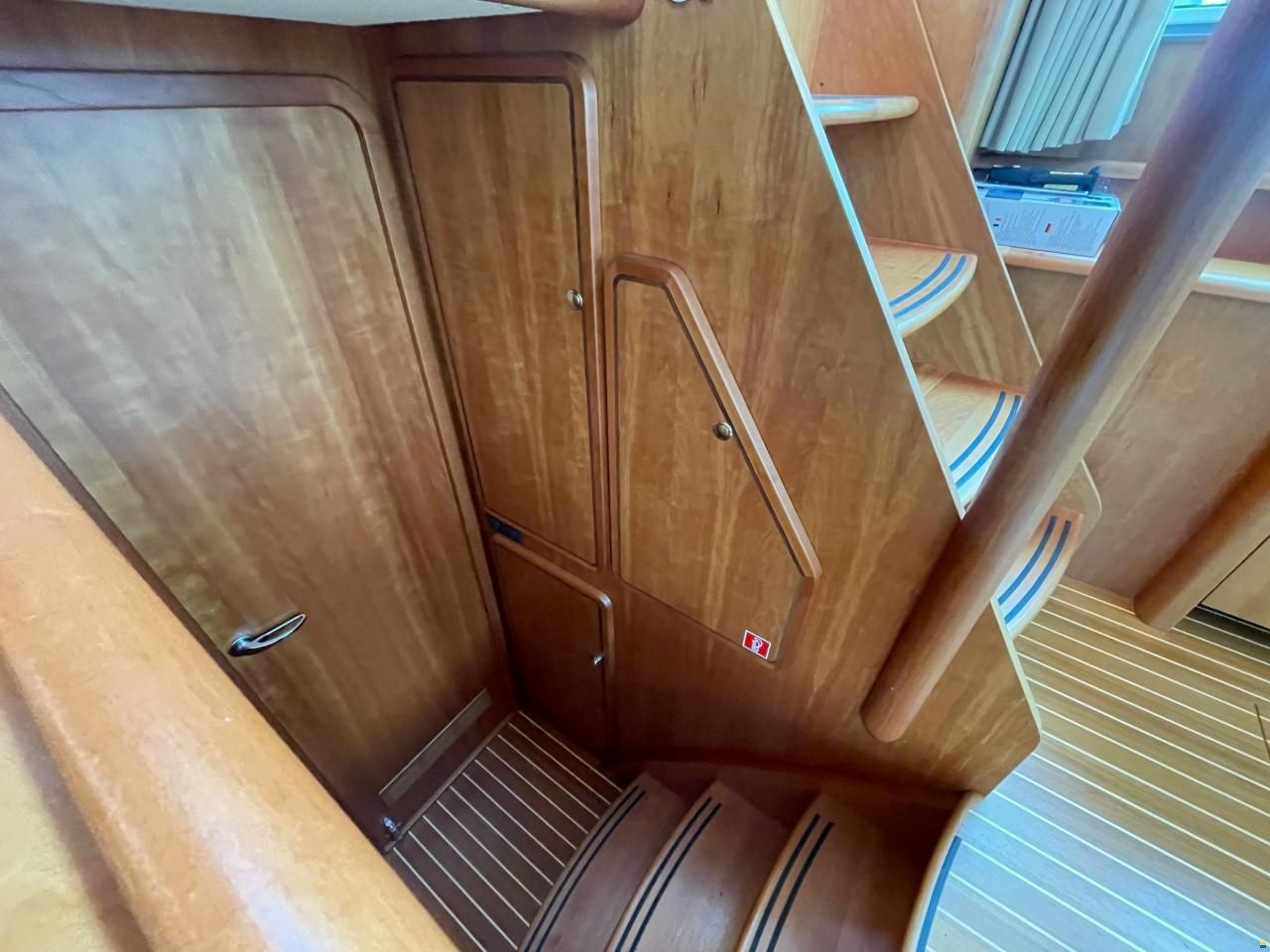 Linssen Grand Sturdy 430 AC MKII Twin Met