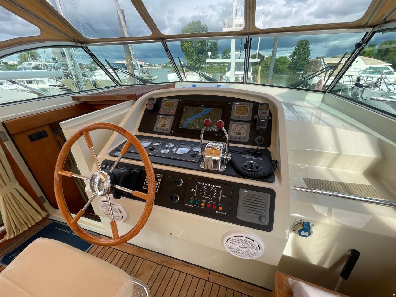 Linssen Grand Sturdy 430 AC MKII Twin Met