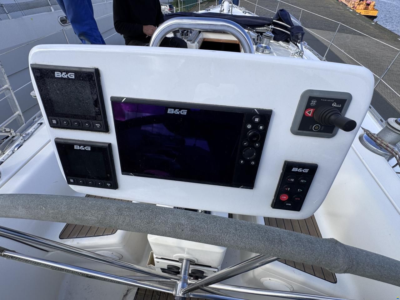 Bavaria 44