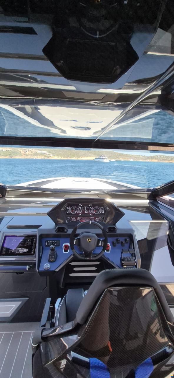 Tecnomar Lamborghini 63