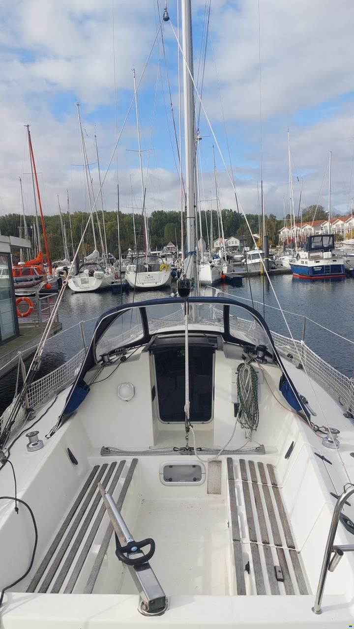 Beneteau First 285
