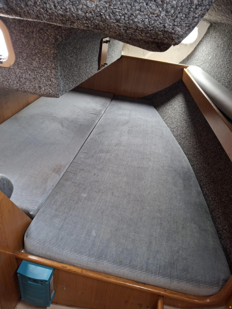 Beneteau First 285