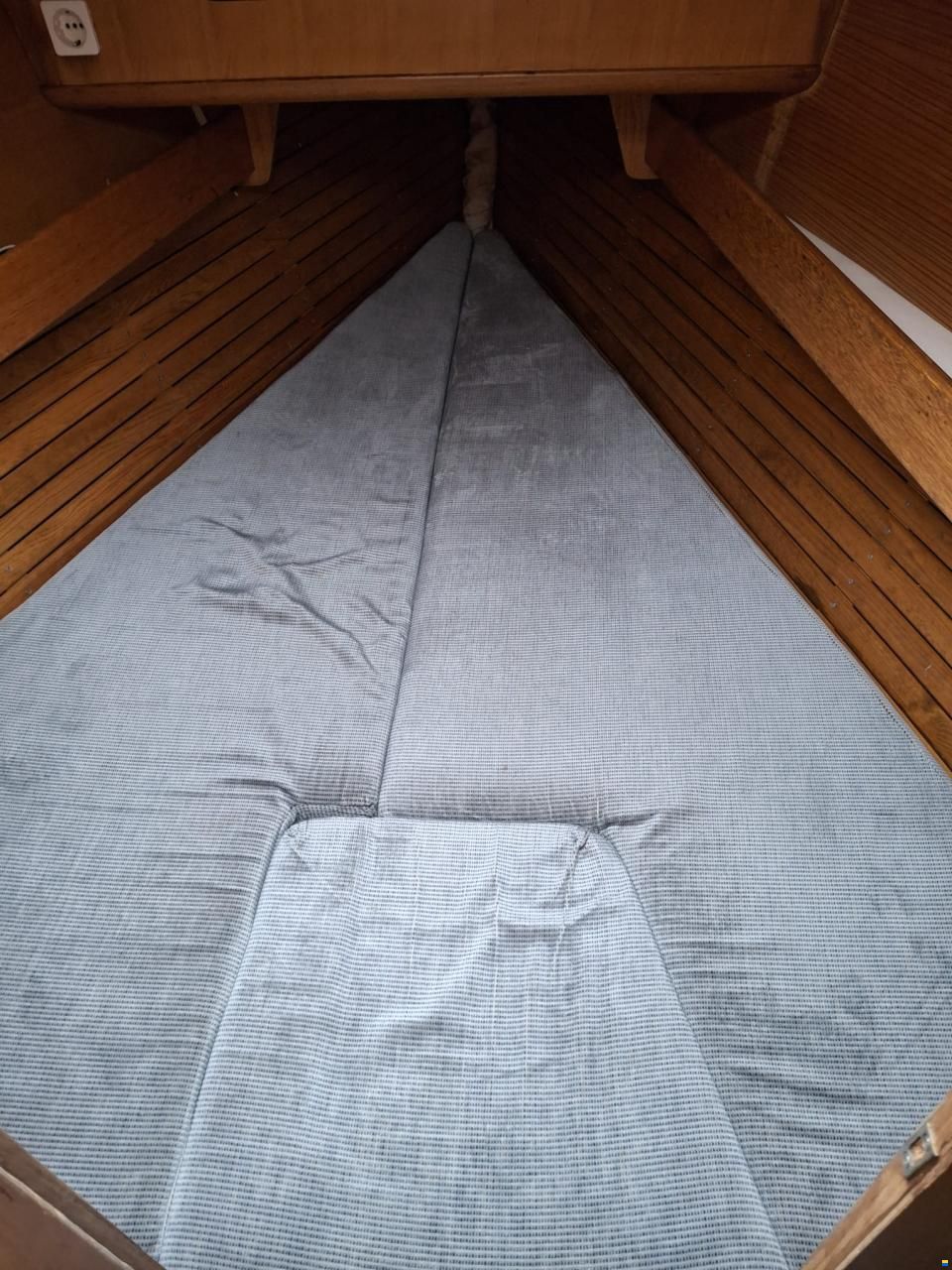 Beneteau First 285
