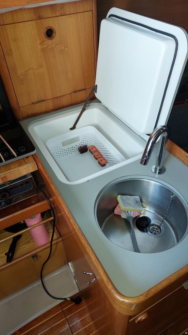 Beneteau First 285