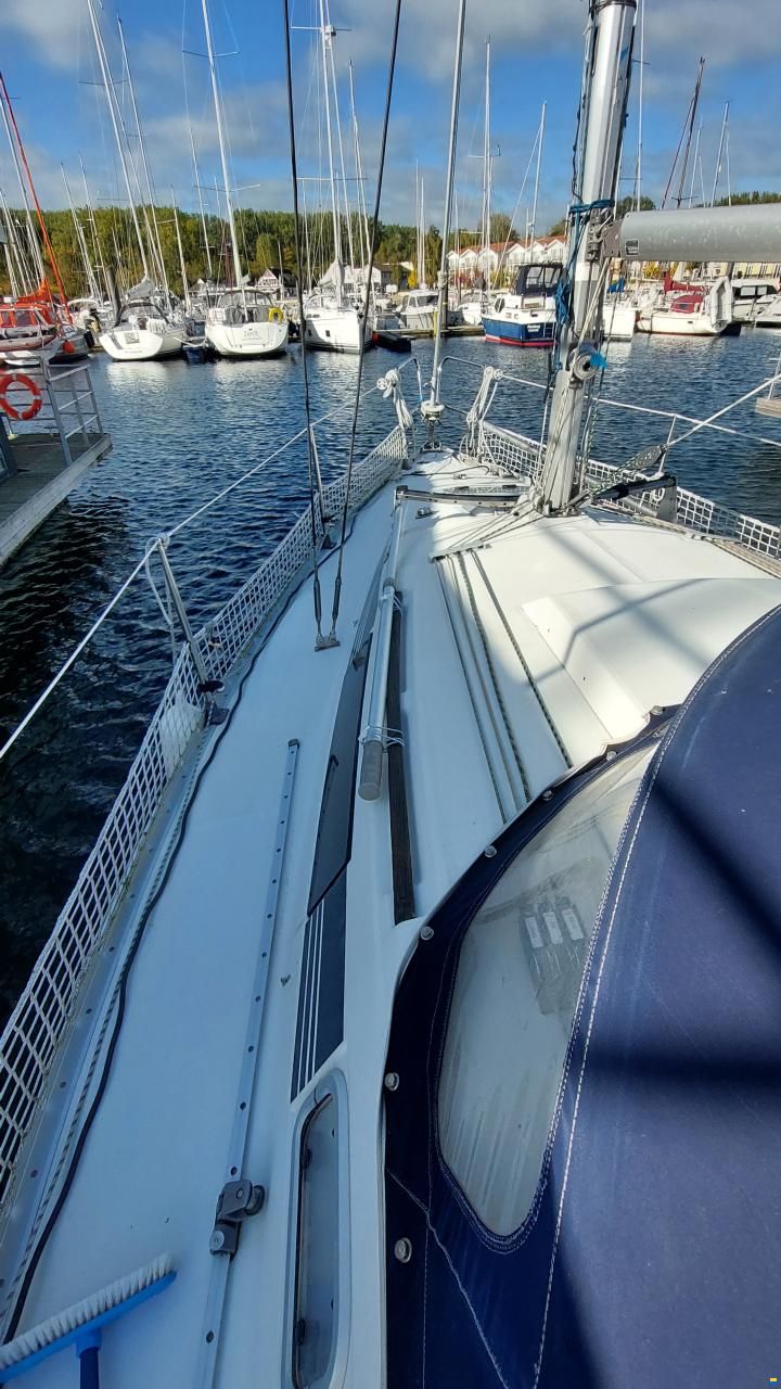 Beneteau First 285