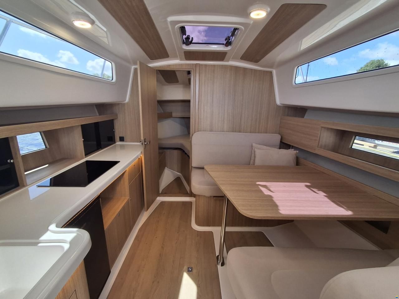 Northman Nexus Revo 870 Cabrio Electric