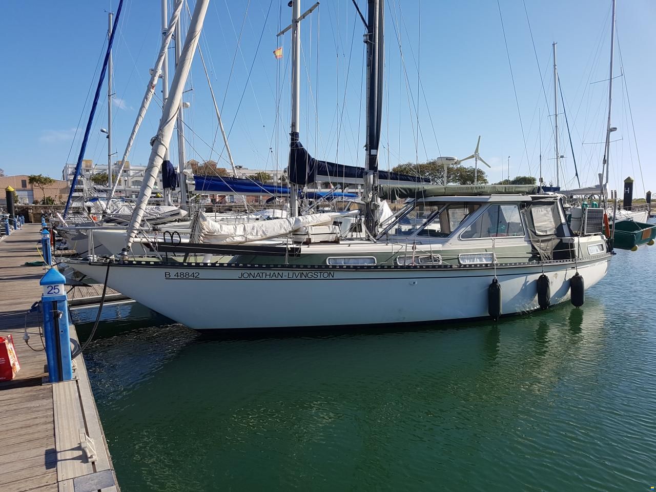 Coronet Elvstrom 38