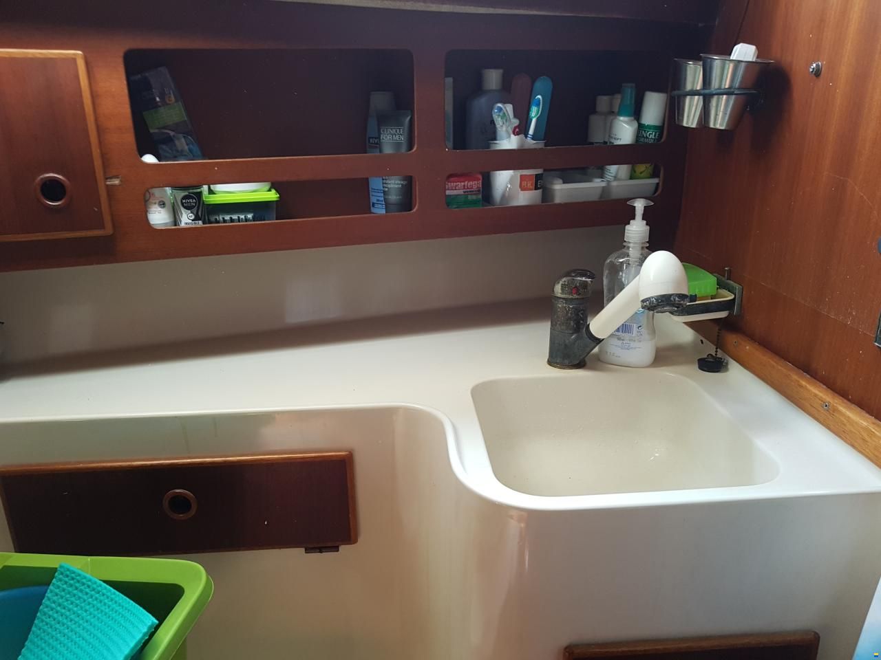Coronet Elvstrom 38