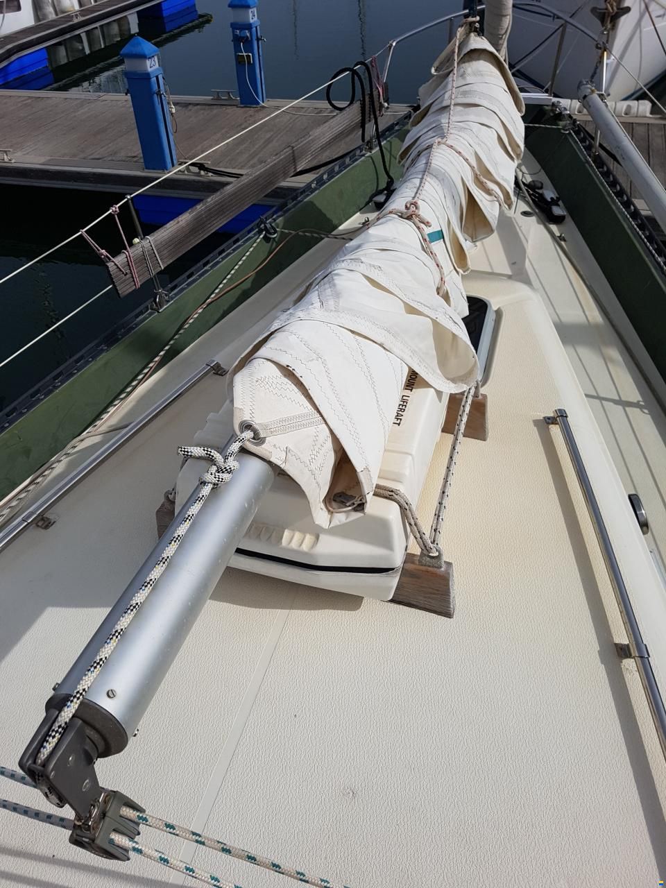 Coronet Elvstrom 38