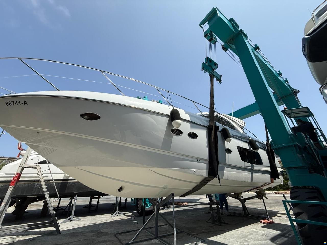 Sunseeker Portofino 48