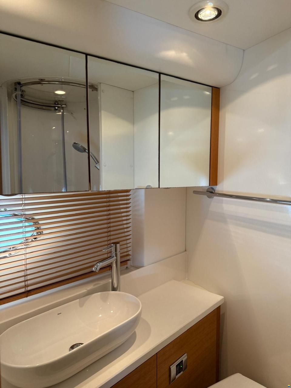 Sunseeker Portofino 48