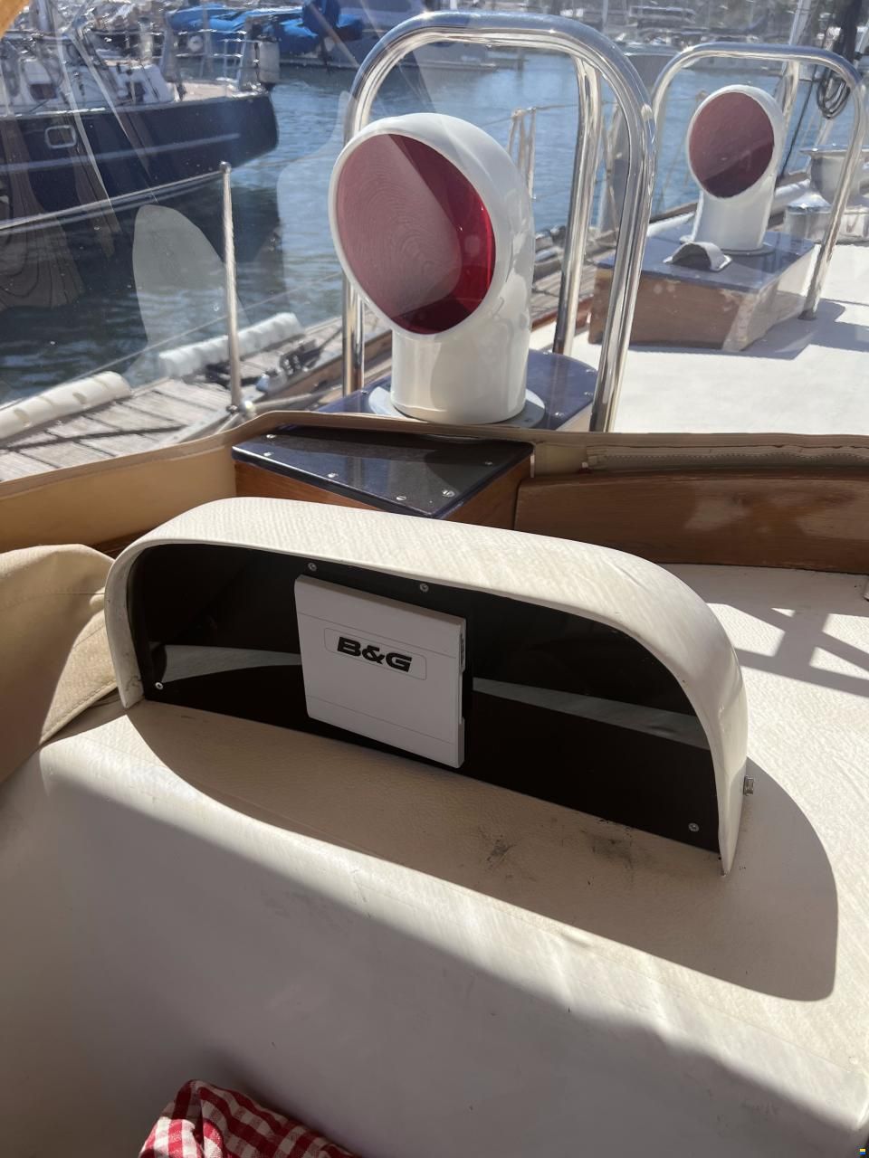 Nautors Swan Swan 55
