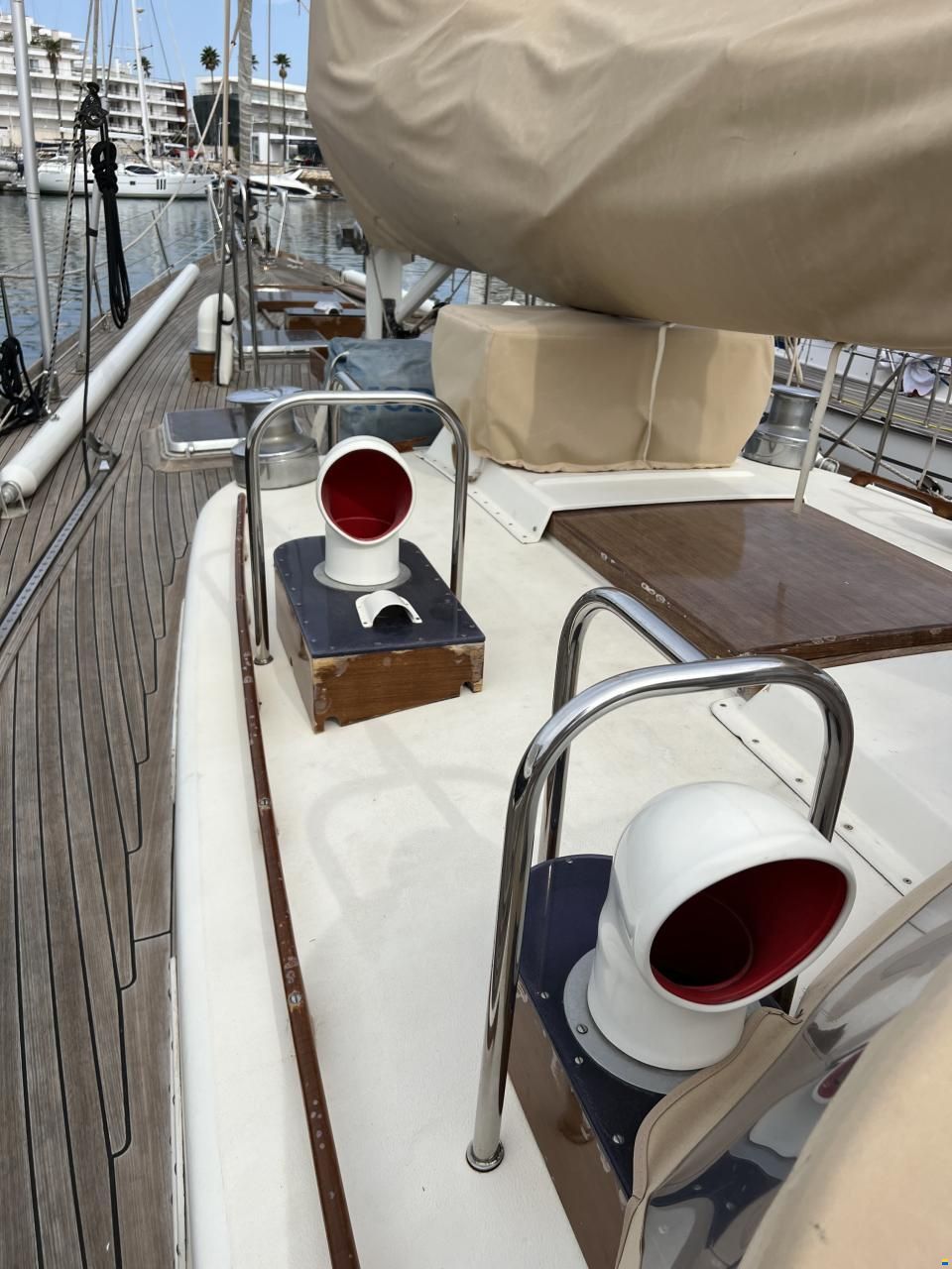 Nautors Swan Swan 55