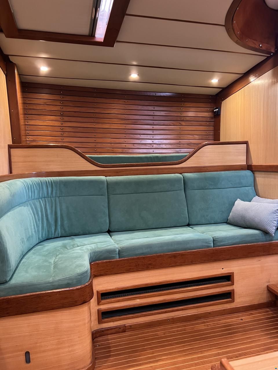 Nautors Swan Swan 55