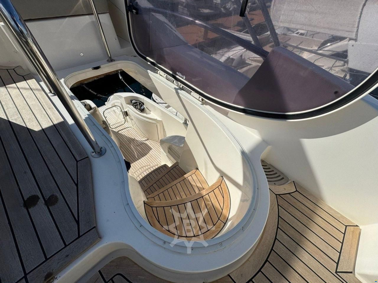 Azimut 47