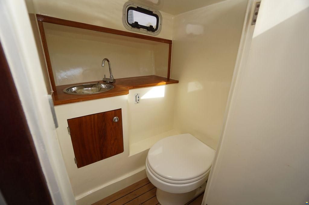 Lobster LB26 Classic Runabout