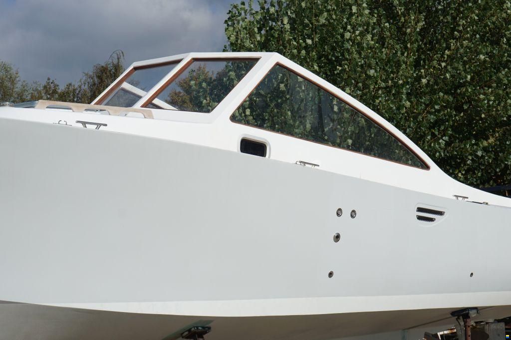 Lobster LB26 Classic Runabout