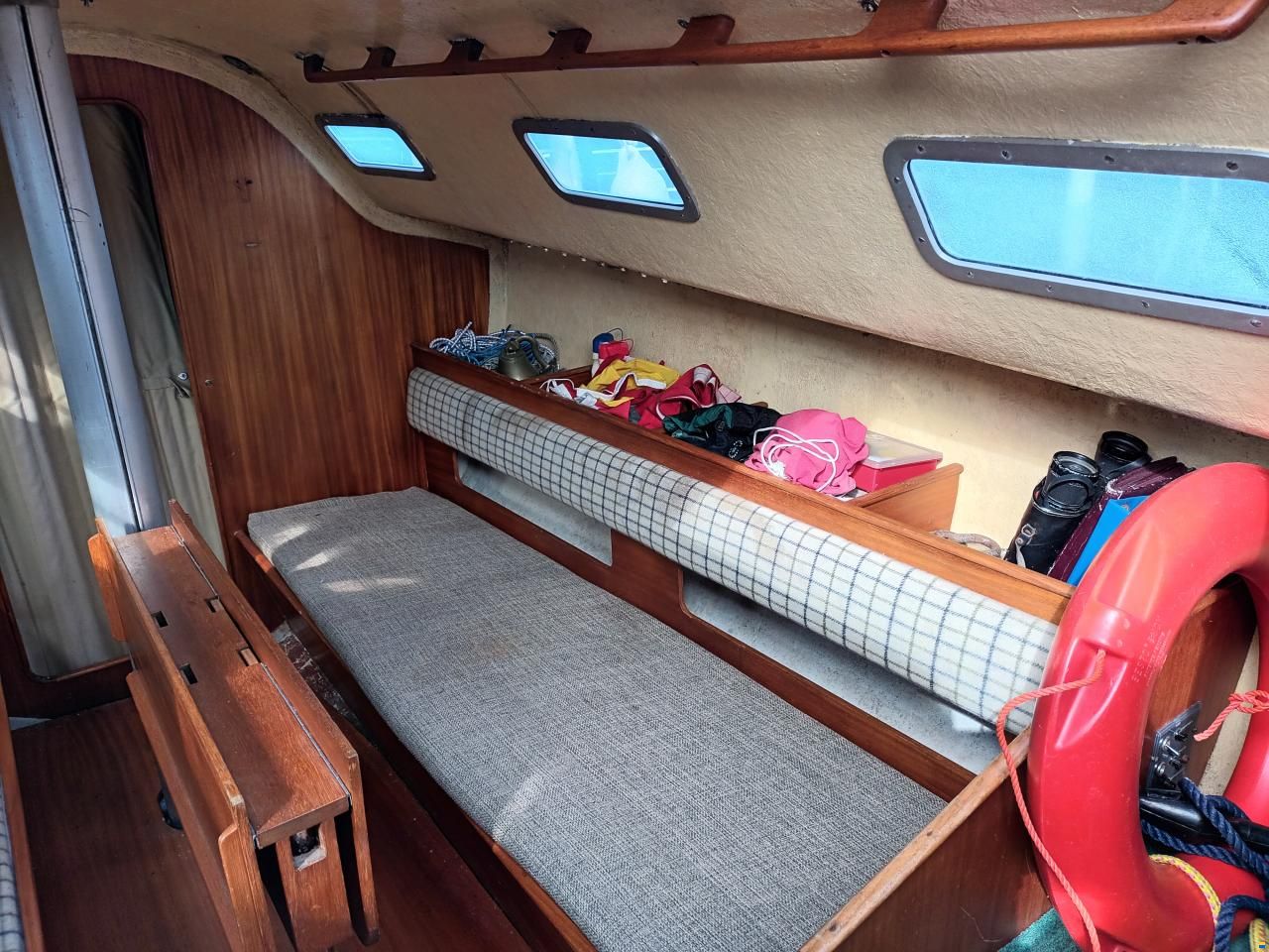 Flipper Scow Spaekhugger