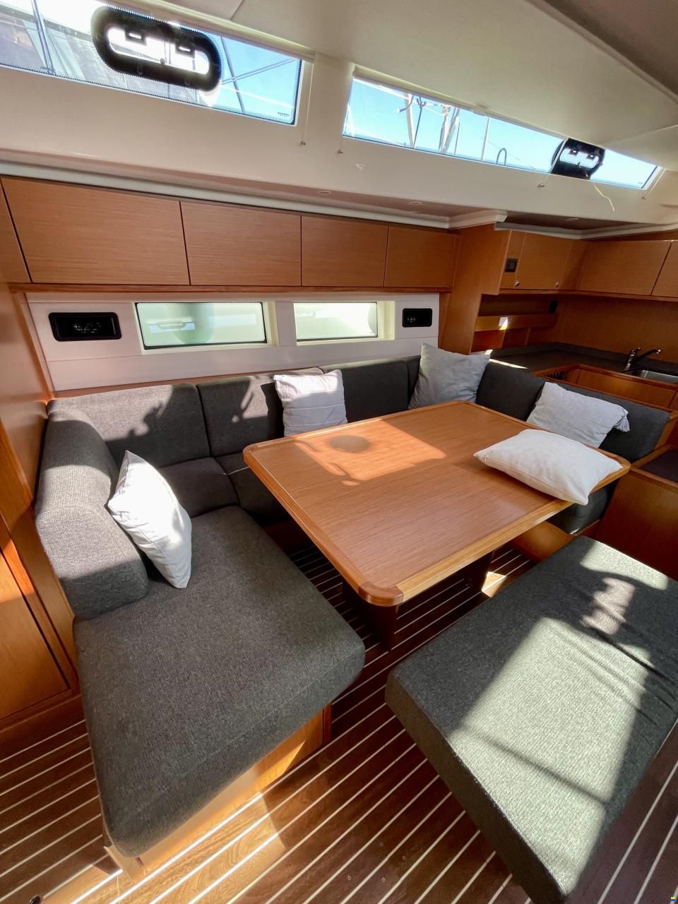 Bavaria C57 Style
