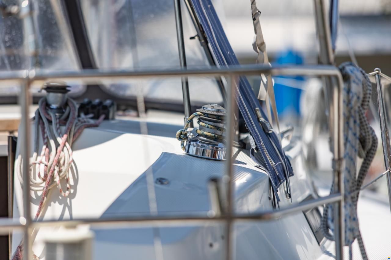 Bavaria CRUISER 32 - 2011
