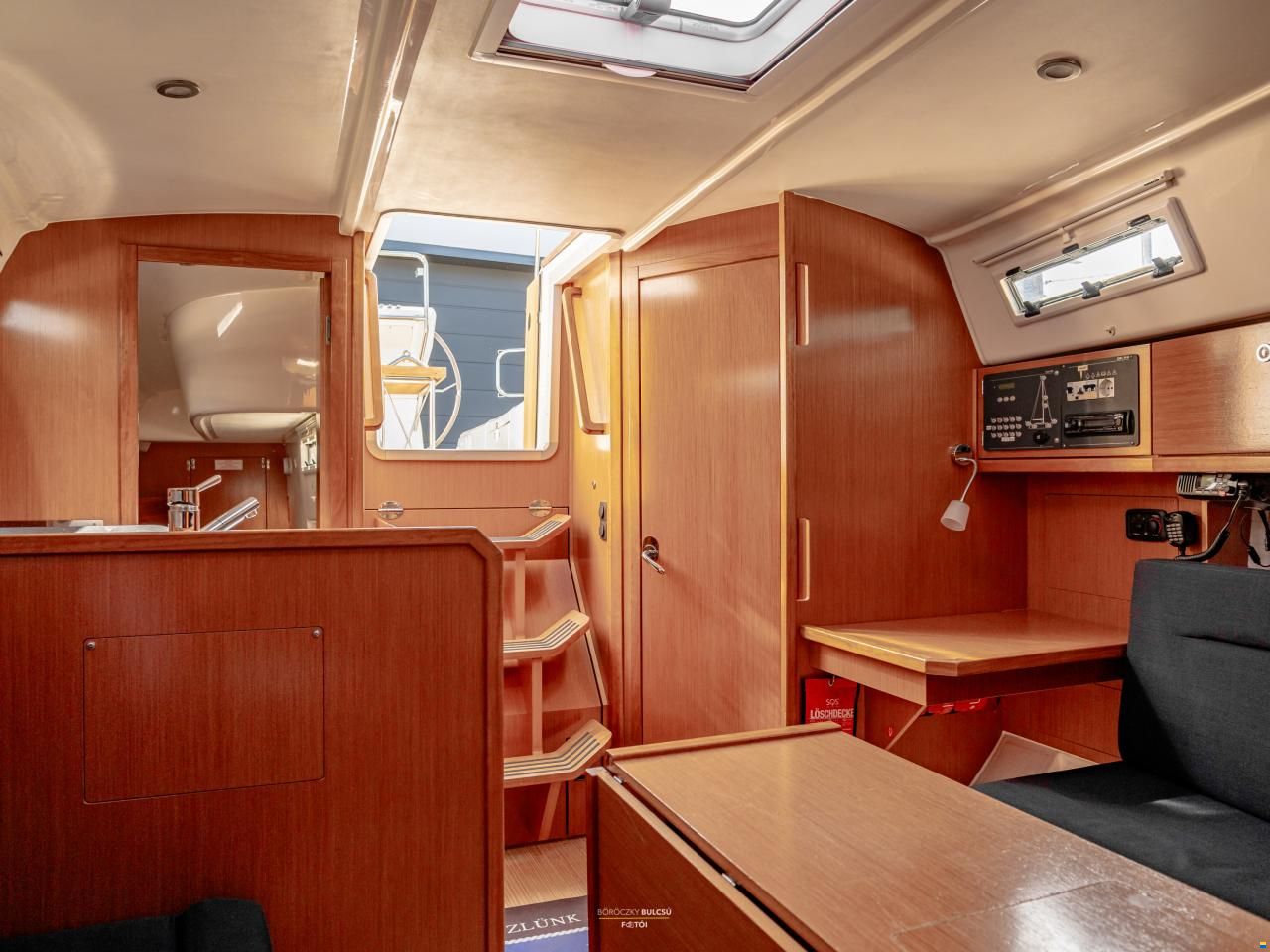 Bavaria CRUISER 32 - 2011