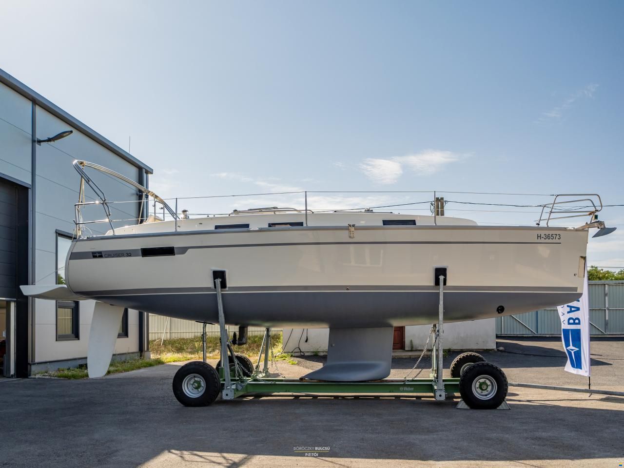 Bavaria CRUISER 32 - 2011