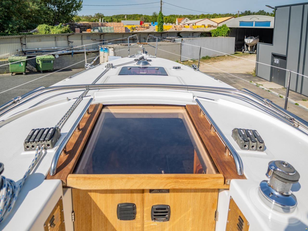 Bavaria CRUISER 32 - 2011