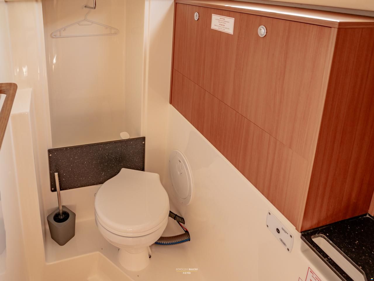 Bavaria CRUISER 32 - 2011