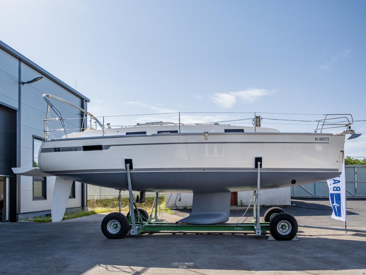 Bavaria CRUISER 32 - 2011