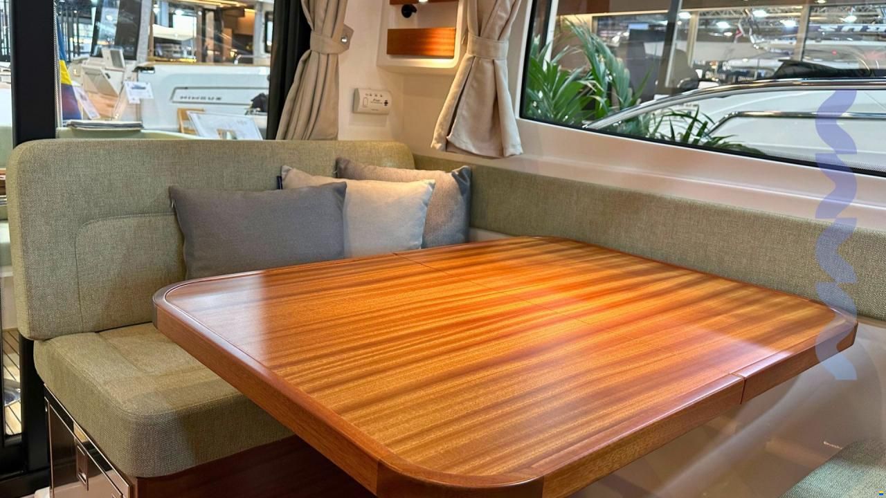 Nimbus 305 COUPE