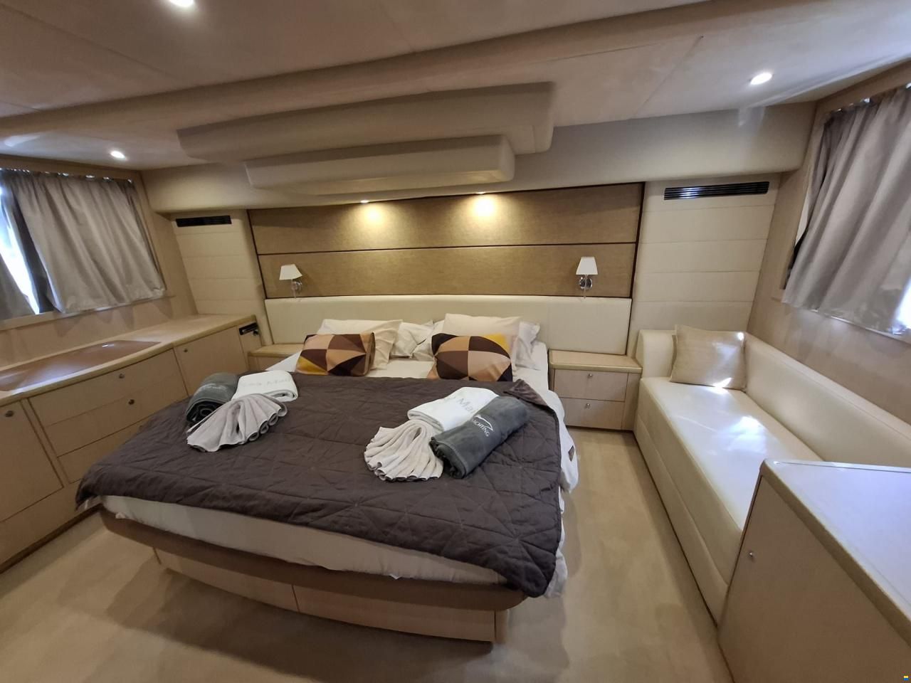 Princess 62