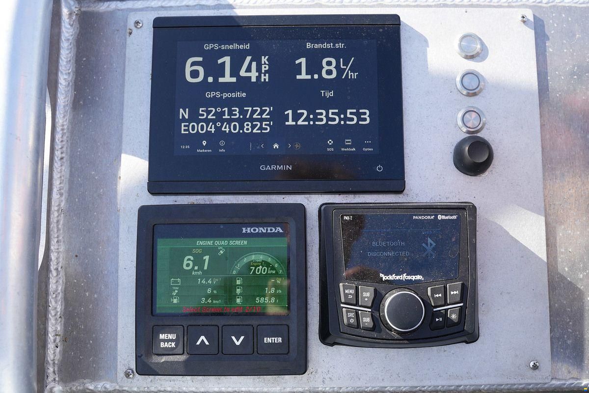 Dock Steel 650