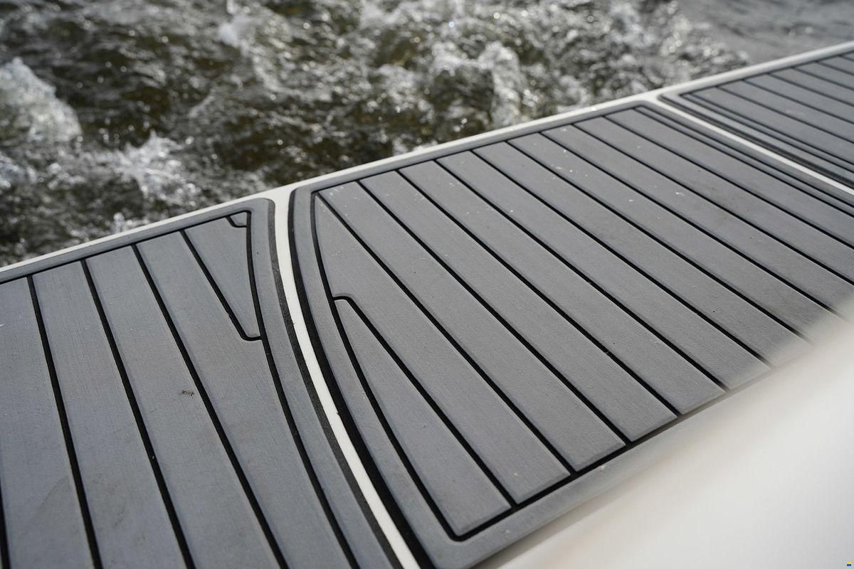 Sea Ray 19 SPX